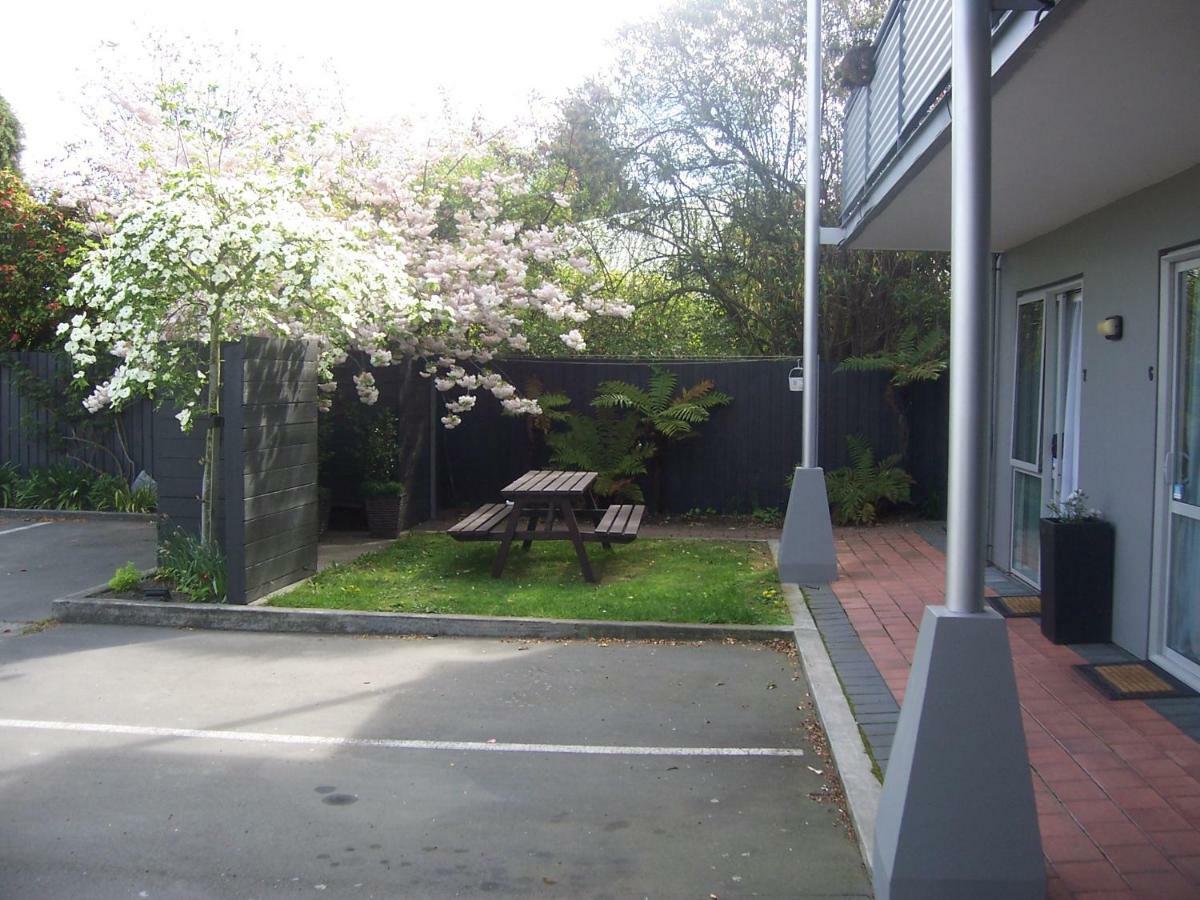 306 Motel Apartments Christchurch Eksteriør billede